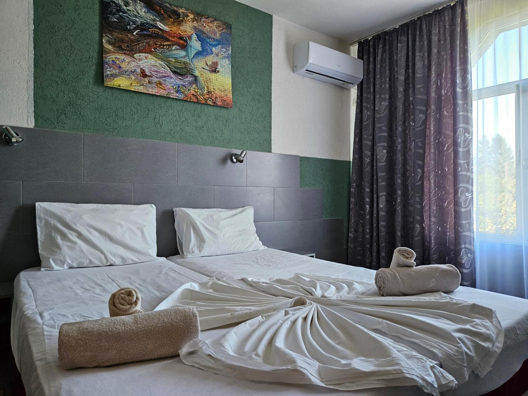 Paralax Hotel Varna Exterior foto