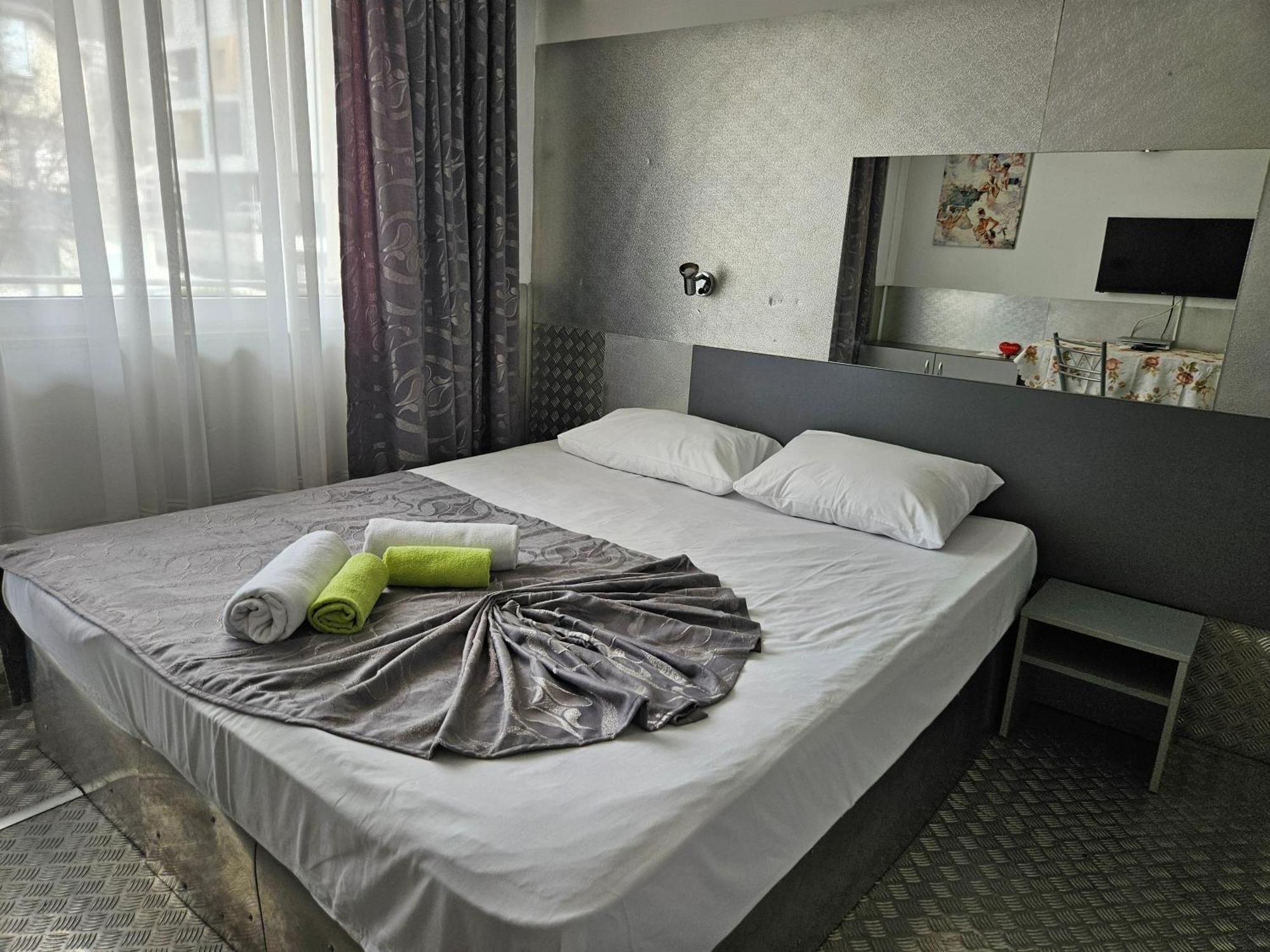 Paralax Hotel Varna Exterior foto